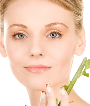 Woman with blond hair 